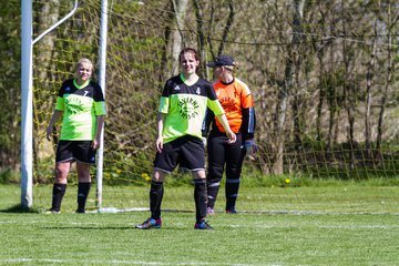 Bild 266 - Frauen SV Frisia 03 Risum Lindholm - Heider SV : Ergebnis: 8:0